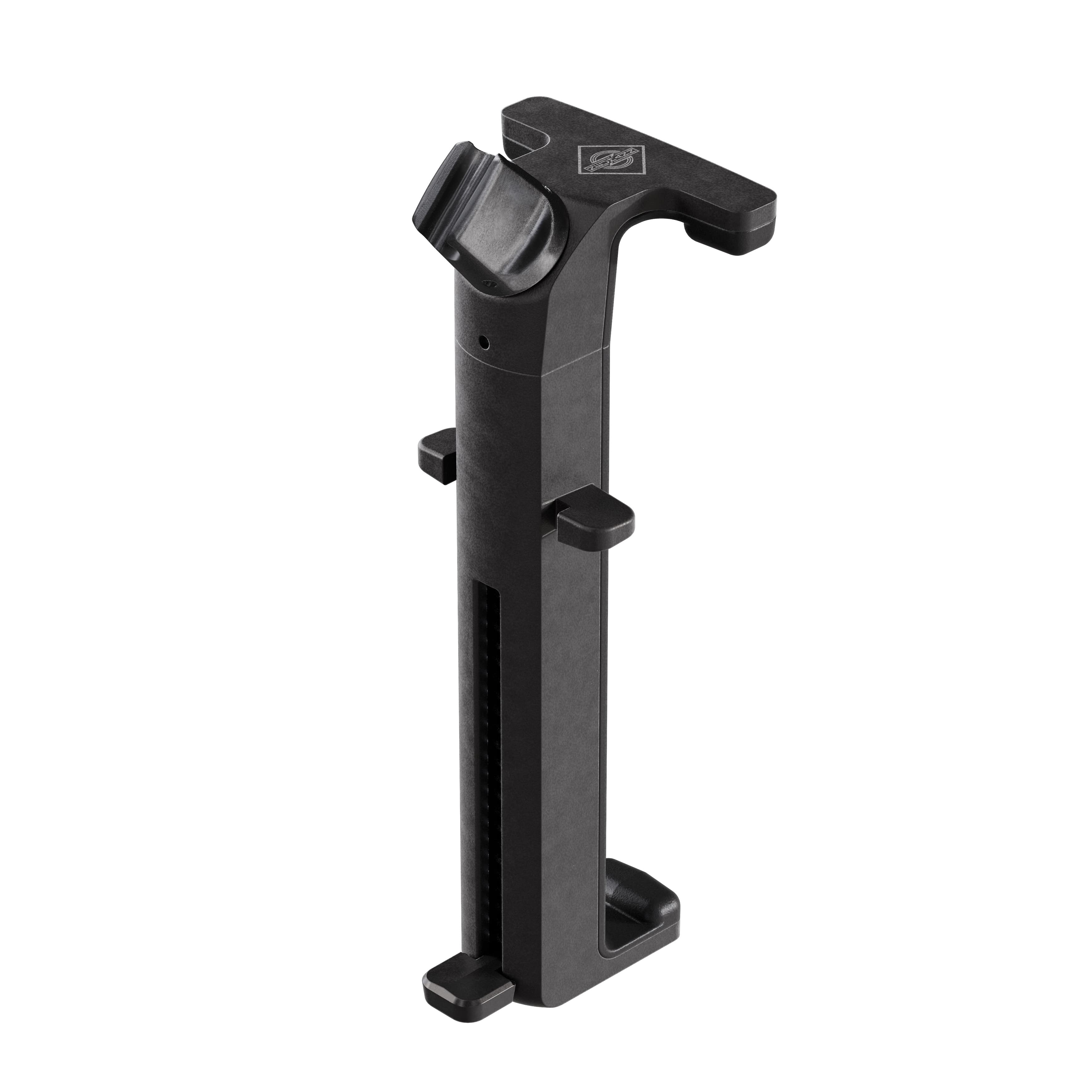 MC 9 MCM CLIP GUITAR